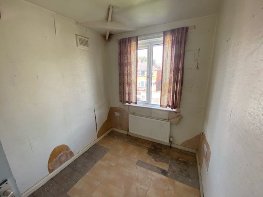 Property for Auction in North West - 73 North Avenue, Farnworth, Bolton, Greater Manchester BL4 0BW