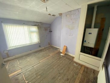 Property for Auction in North West - 43 Mellor Grove, Bolton, Greater Manchester BL1 6DB