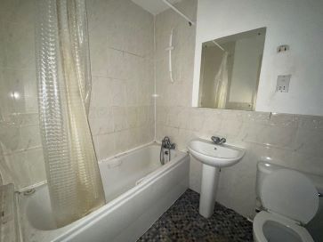 Property for Auction in North West - Flat 2106 City Heights, Victoria Bridge Street, Salford, Greater Manchester M3 5AS