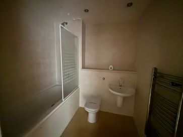 Property for Auction in North West - Apartment 104, Quebec Building, Bury Street, Salford, Greater Manchester M3 7DY