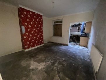 Property for Auction in North West - 80 Dall Street, Burnley, Lancashire BB11 3LF