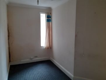 Property for Auction in North West - 80 Laithe Street, Burnley, Lancashire BB11 2LJ