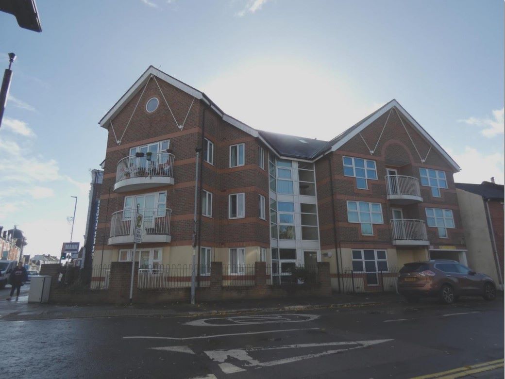 Stirling House, Portsmouth, Hampshire, PO2 7EE - Online Auctions