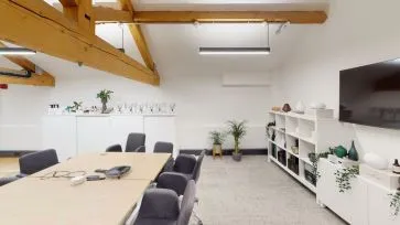 Property for Auction in North West - 3 The Stables, Parrs Wood, Wilmslow Road, East Didsbury M20 5PG