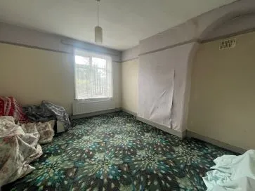 Property for Auction in North West - 39 Kensington Road, Oldham, Greater Manchester OL8 4BZ