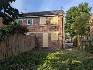 Property for Auction in North West - 24 Limetrees Close, Middlesbrough, Cleveland TS2 1SL