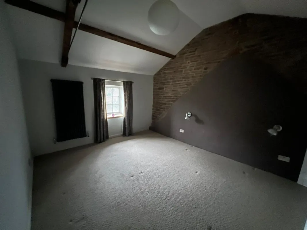 Abbeydore, Hereford, Herefordshire, HR2 0AA - Online Auctions