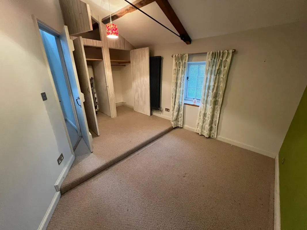 Abbeydore, Hereford, Herefordshire, HR2 0AA - Online Auctions