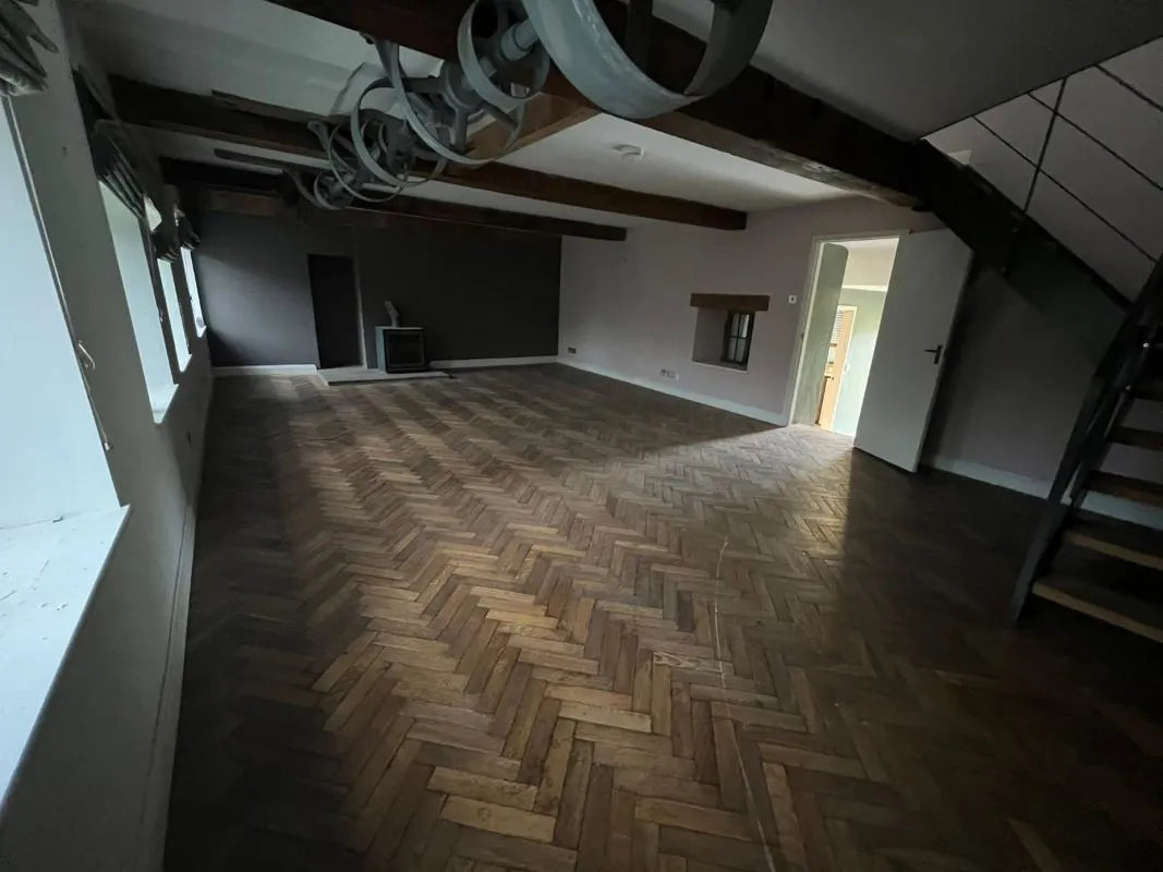 Abbeydore, Hereford, Herefordshire, HR2 0AA - Online Auctions
