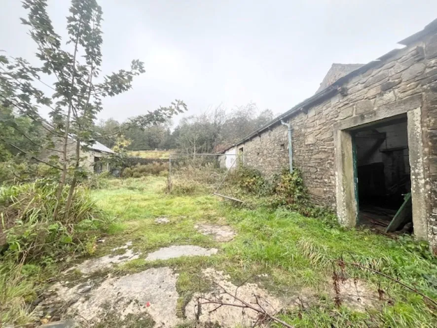 Property for Auction in North West - Whins Barns, Sabden, Clitheroe, Lancashire BB7 9HP