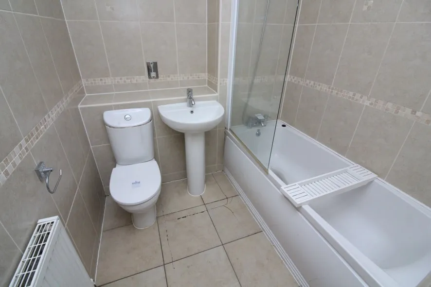 Property for Auction in North West - Flat 20, The Anchorage, 23 Kingsway, Southport, Merseyside PR8 1ND