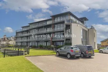 Property for Auction in North West - Apartment 39, The Waterfront, Bourne May Road, Knott End-On-Sea, Poulton-Le-Fylde, Lancashire FY6 0FL