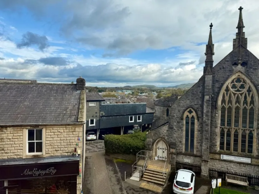 Property for Auction in North West - Flat 3, Castlegate House, Castlegate, Clitheroe, Lancashire BB7 1AZ