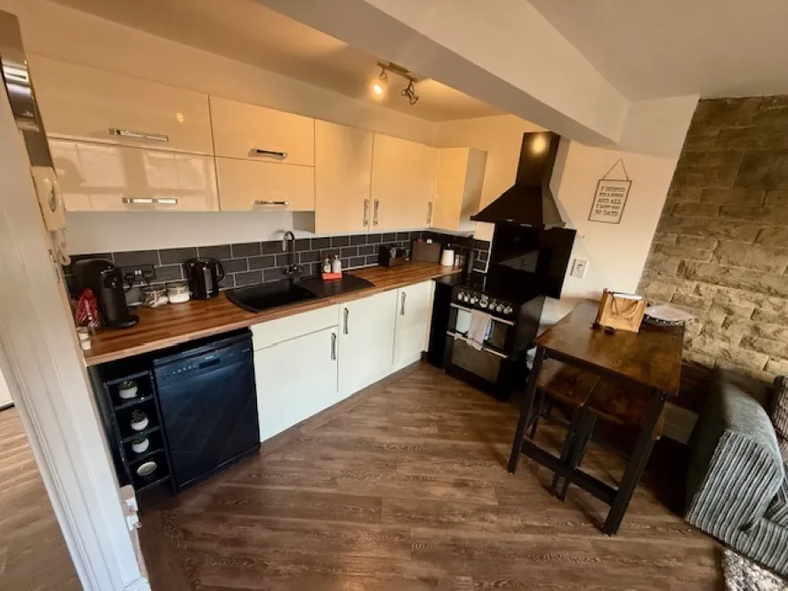 Property for Auction in North West - Flat 3, Castlegate House, Castlegate, Clitheroe, Lancashire BB7 1AZ