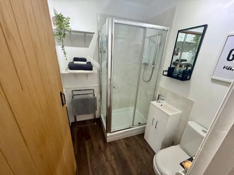 Property for Auction in North West - Flat 3, Castlegate House, Castlegate, Clitheroe, Lancashire BB7 1AZ