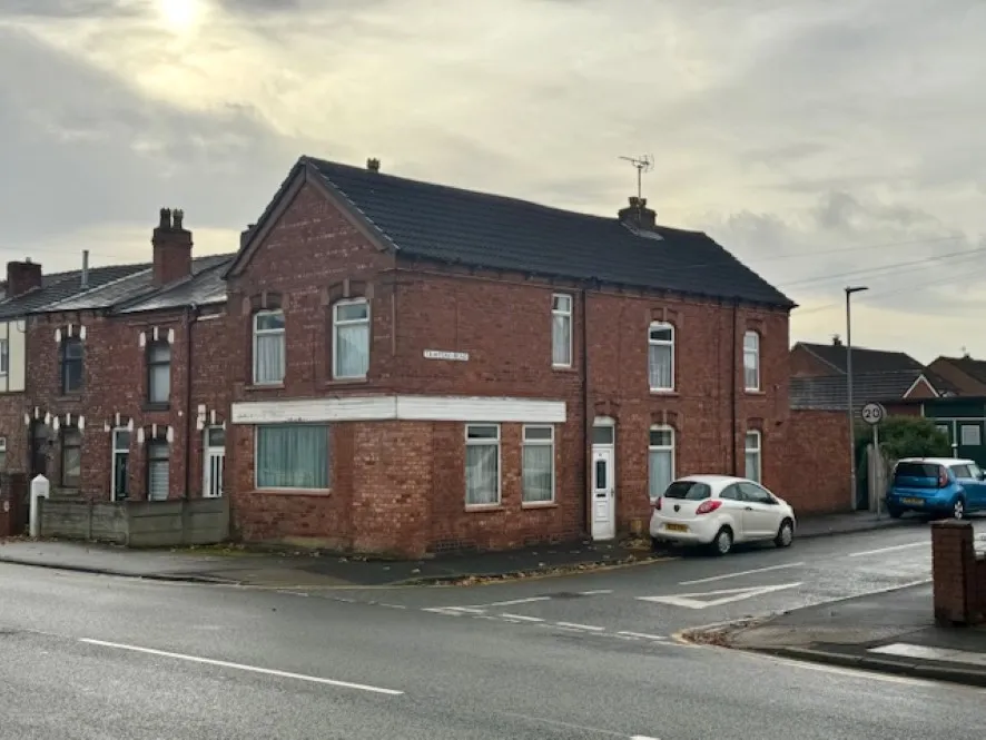 Property for Auction in North West - 119 Wigan Road, Hindley, Wigan, Greater Manchester WN2 3BL