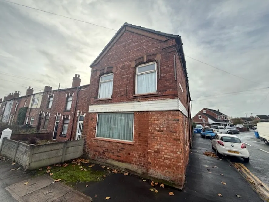 Property for Auction in North West - 119 Wigan Road, Hindley, Wigan, Greater Manchester WN2 3BL
