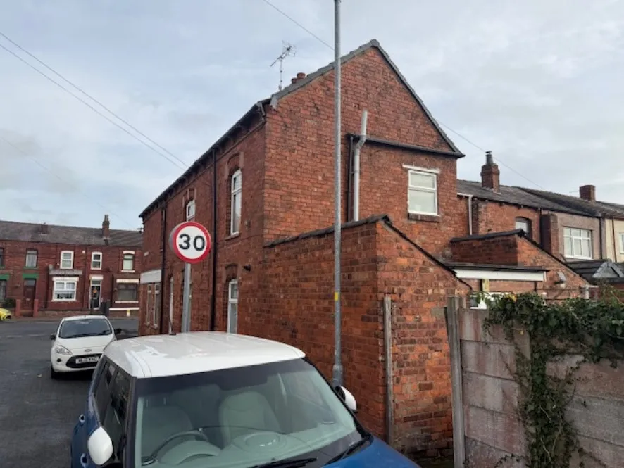 Property for Auction in North West - 119 Wigan Road, Hindley, Wigan, Greater Manchester WN2 3BL