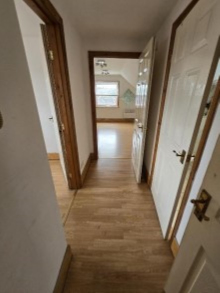 Property for Auction in North West - Flat 14, 23-25 Biscot Road, Luton, Bedfordshire LU3 1AH
