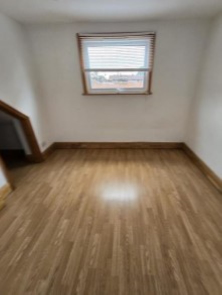Property for Auction in North West - Flat 14, 23-25 Biscot Road, Luton, Bedfordshire LU3 1AH