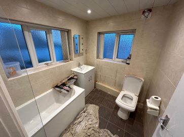 Property for Auction in North West - 226 West Strand, Preston, Lancashire PR1 8UJ