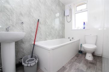 Property for Auction in North West - Flat 3 18 Seafield Road, Blackpool, Lancashire FY1 2LS