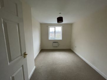 Property for Auction in North West - 58 Whitehead Way, Aylesbury, Buckinghamshire HP21 8LR