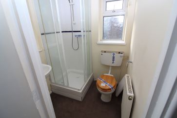 Property for Auction in North West - Flat 3, 16 Clifton Drive, Blackpool, Lancashire FY4 1NX