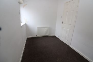 Property for Auction in North West - Flat 4, 16 Clifton Drive, Blackpool, Lancashire FY4 1NX