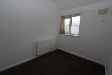 Property for Auction in North West - Flat 4, 16 Clifton Drive, Blackpool, Lancashire FY4 1NX
