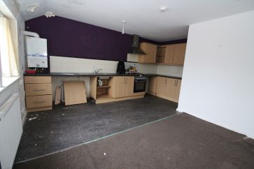 Property for Auction in North West - Flat 4, 16 Clifton Drive, Blackpool, Lancashire FY4 1NX