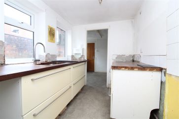 Property for Auction in North West - 136 Kent Street, Preston, Lancashire PR1 1PE