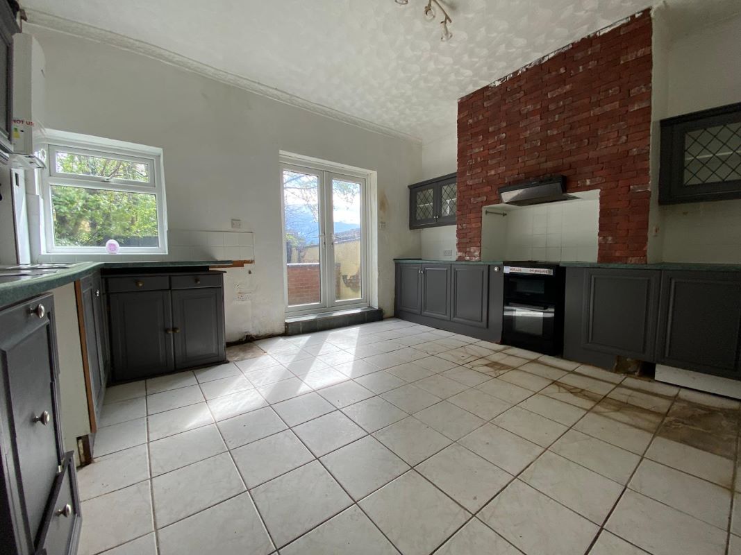 Heap Bridge, Bury, Lancashire, BL9 7JX - Online Auctions