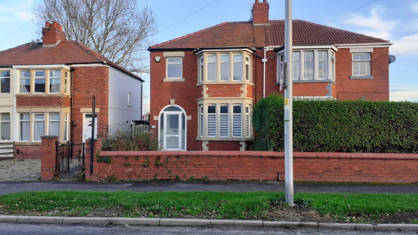 Blackpool, Lancashire, FY3 7EN - Online Auctions