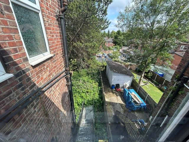 Withington, Manchester, Lancashire, M20 1BH - Online Auctions