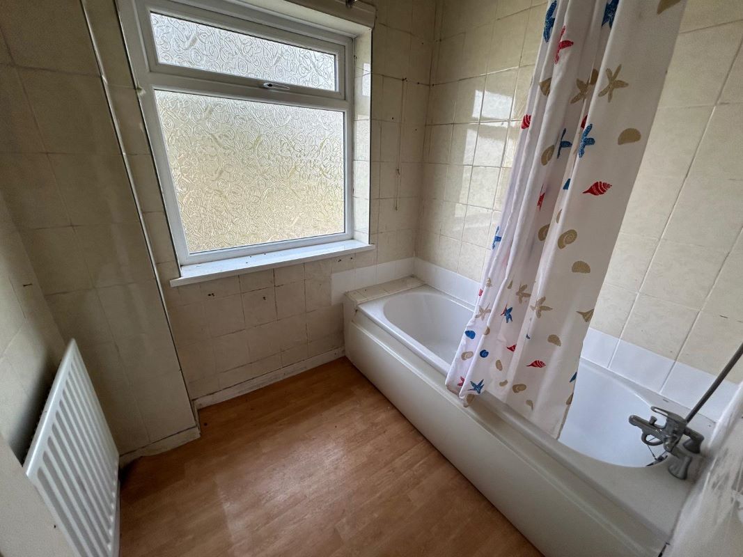Withington, Manchester, Lancashire, M20 1BH - Online Auctions
