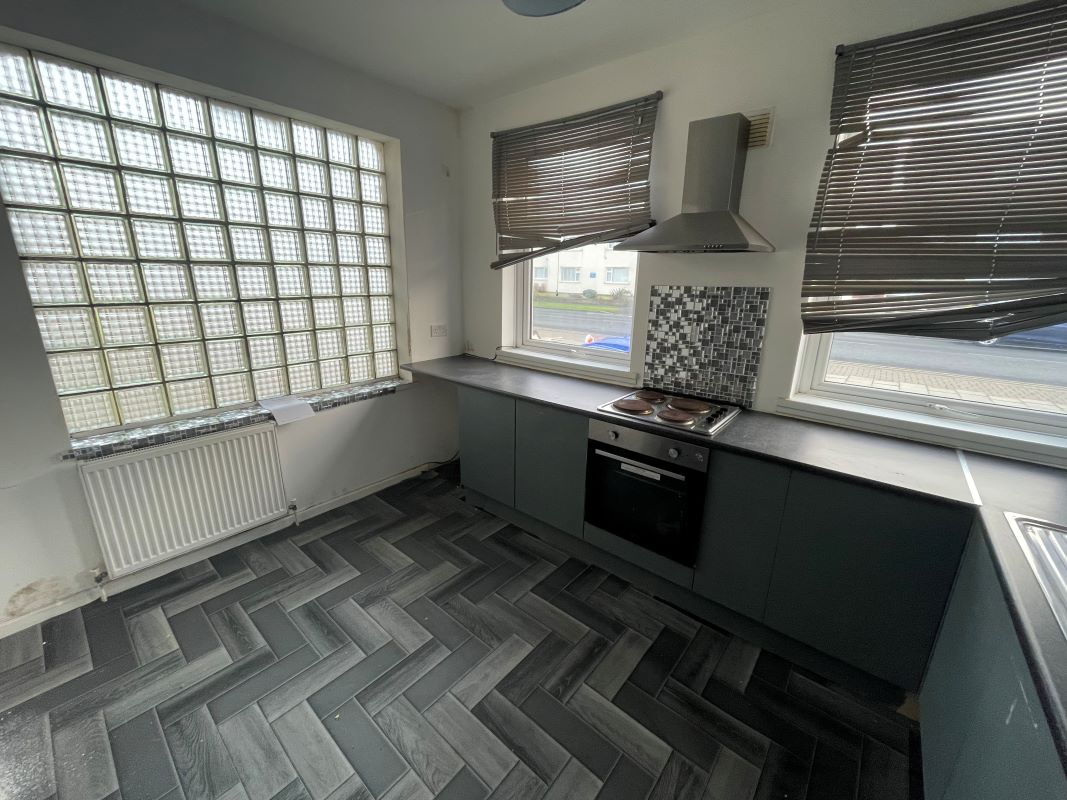 16 Clifton Drive, Blackpool, Lancashire, FY4 1NX - Online Auctions