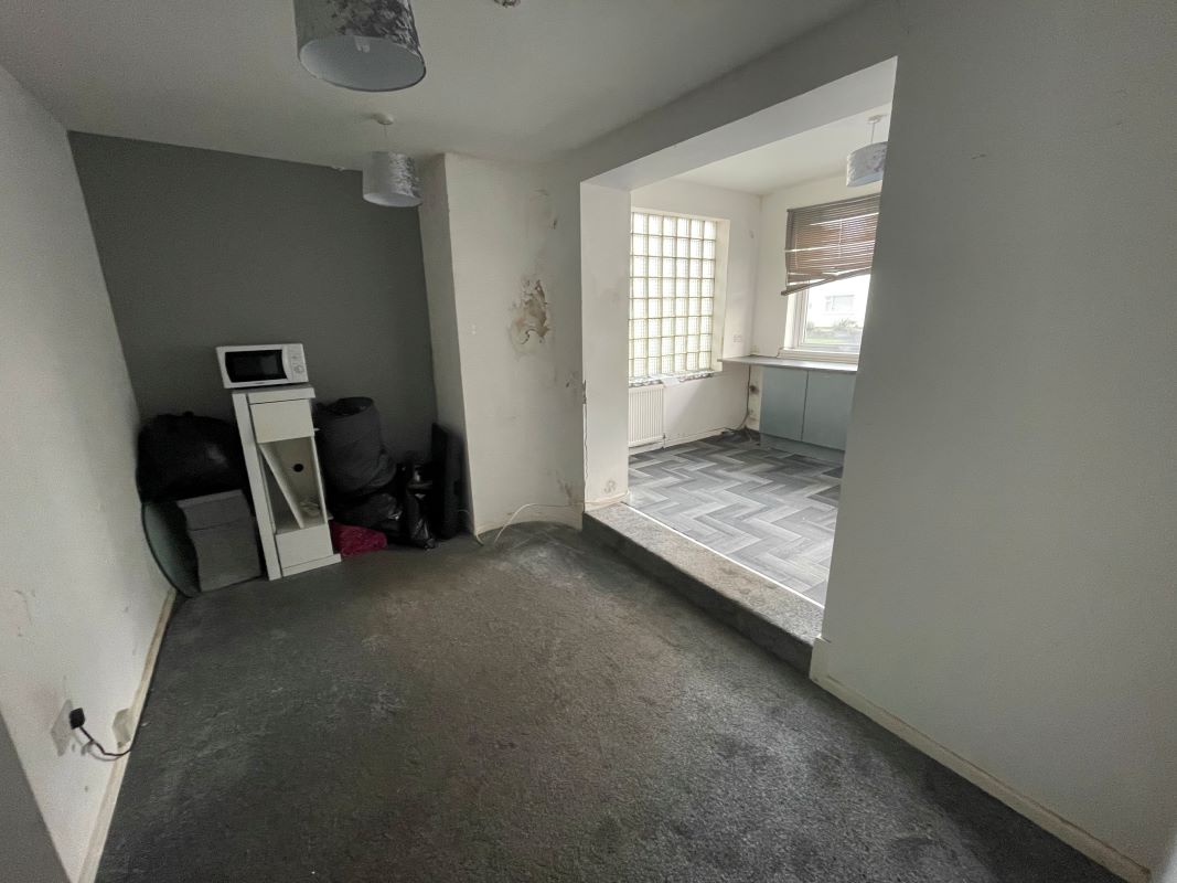 16 Clifton Drive, Blackpool, Lancashire, FY4 1NX - Online Auctions
