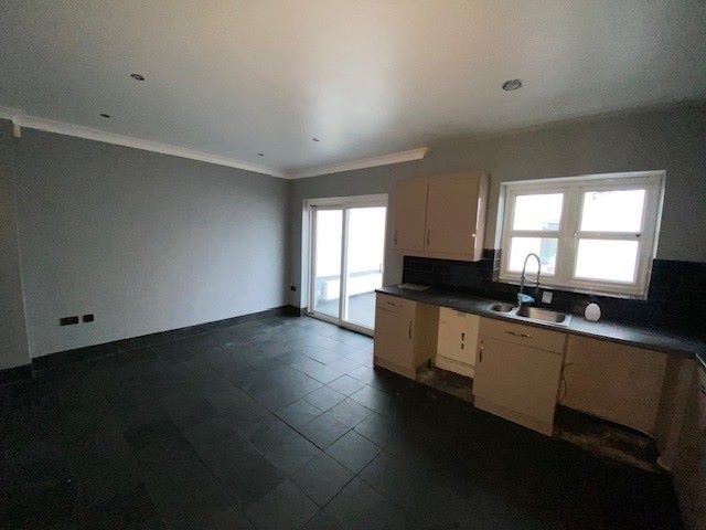 St. Helens, Merseyside, WA9 4ZB - Online Auctions