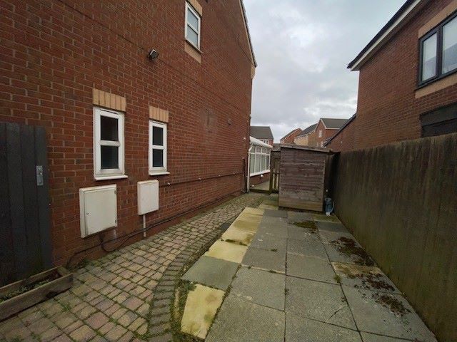 St. Helens, Merseyside, WA9 4ZB - Online Auctions