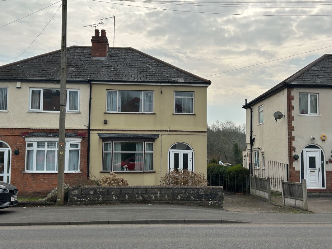 Wolverhampton, West Midlands, WV6 8AF - Online Auctions