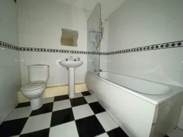 Property for Auction in North West - Apartment 701, City View, Highclere Avenue, Salford, Greater Manchester M7 4ZU