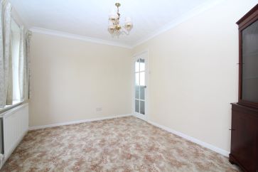 Property for Auction in North West - 71 Greenacres, Fulwood, Preston, Lancashire PR2 7DB