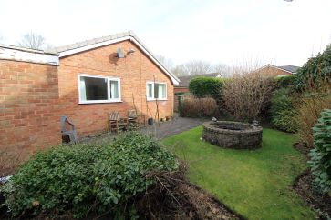 Property for Auction in North West - 71 Greenacres, Fulwood, Preston, Lancashire PR2 7DB
