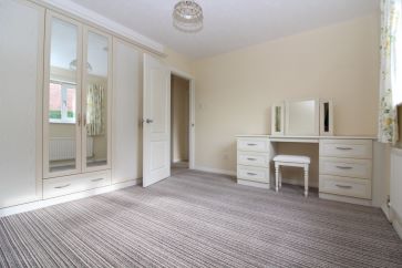 Property for Auction in North West - 71 Greenacres, Fulwood, Preston, Lancashire PR2 7DB
