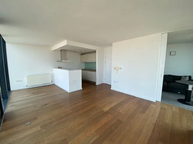 Beetham Tower, Manchester, Lancashire, M3 4LT - Online Auctions