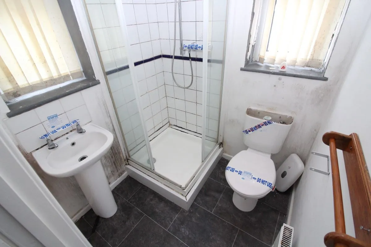 16 Clifton Drive, Blackpool, Lancashire, FY4 1NX - Online Auctions