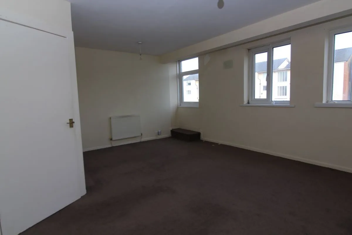 16 Clifton Drive, Blackpool, Lancashire, FY4 1NX - Online Auctions