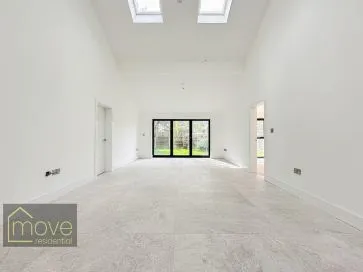 Property for Auction in North West - 31 Beech Court, Liverpool, Merseyside L18 3JZ