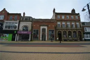 Property for Auction in North West - 16-18 King Street, Bridlington, East Riding of Yorkshire YO15 2DQ